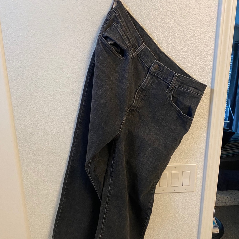 Levi’s High Rise Flare Cropped Jean